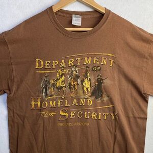 Department of Homeland Security Men's Phoenix Arizona Tshirt Size Large Brown